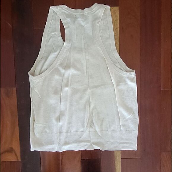 NWT BANANA Republic Women's Tank Top Suoer Soft Size Large Petite - Picture 3 of 3